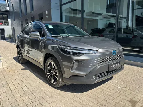 Mira esta publicación de Toyota Corolla Cross 2024 en Motordil