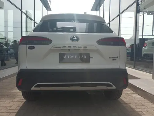 Mira esta publicación de Toyota Corolla Cross 2023 en Motordil