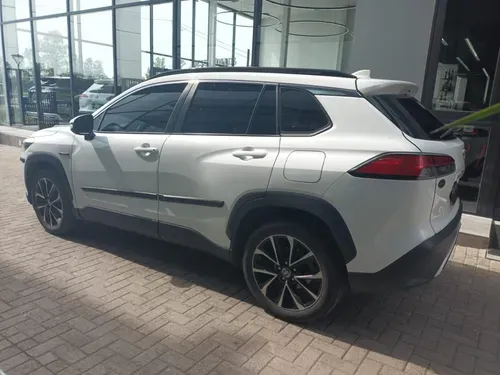 Mira esta publicación de Toyota Corolla Cross 2023 en Motordil