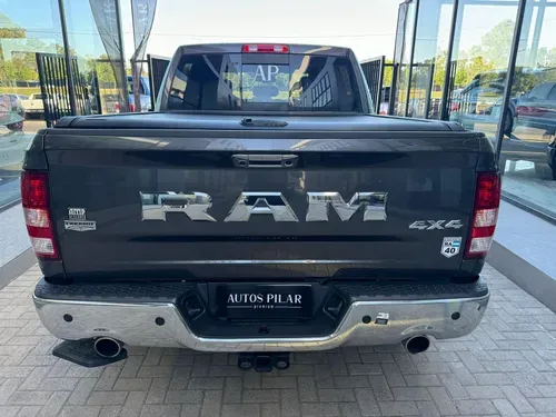 Mira esta publicación de RAM 1500 2019 en Motordil