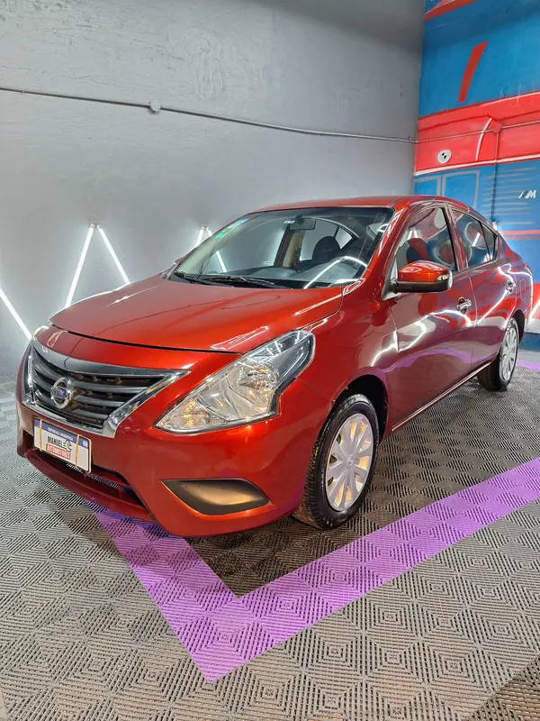 Mira esta publicación de Nissan Versa 2019 en Motordil