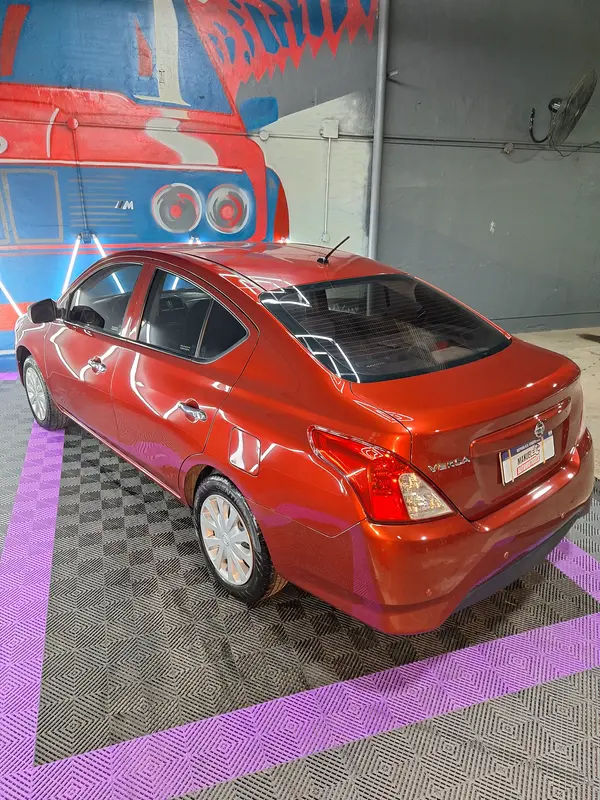 Mira esta publicación de Nissan Versa 2019 en Motordil