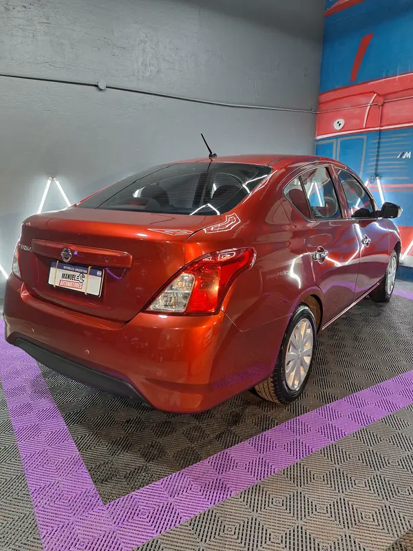 Mira esta publicación de Nissan Versa 2019 en Motordil