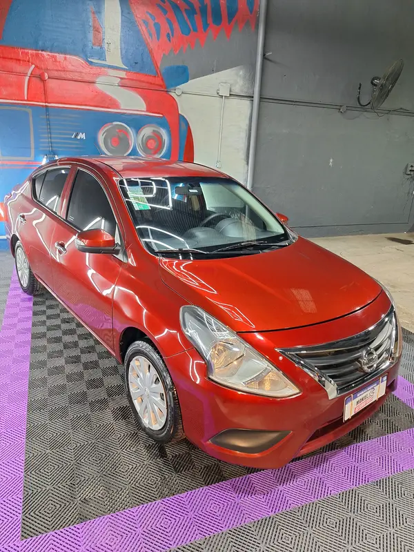 Mira esta publicación de Nissan Versa 2019 en Motordil