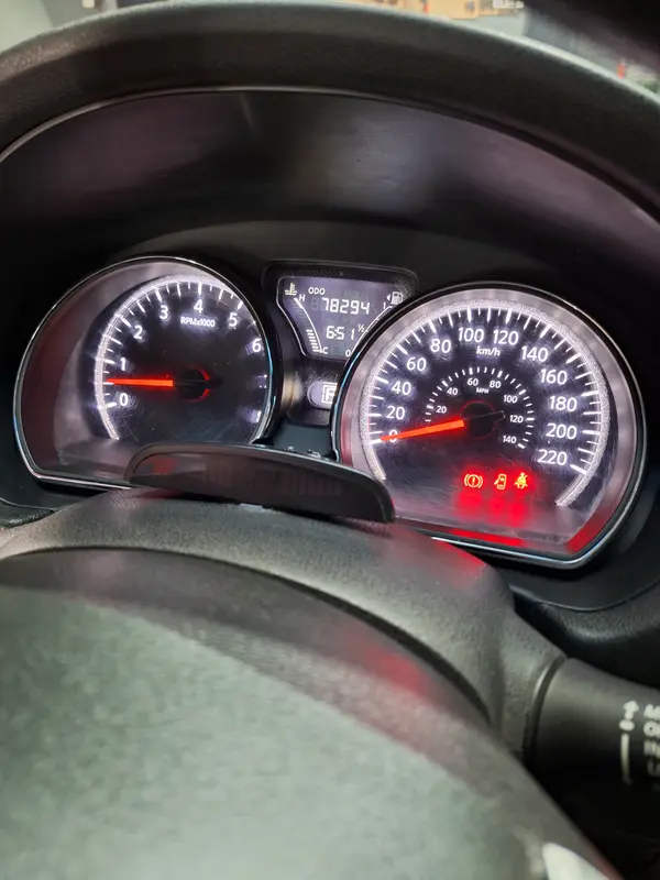 Mira esta publicación de Nissan Versa 2019 en Motordil