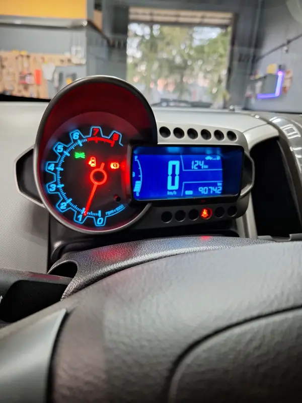 Mira esta publicación de Chevrolet Sonic 2014 en Motordil
