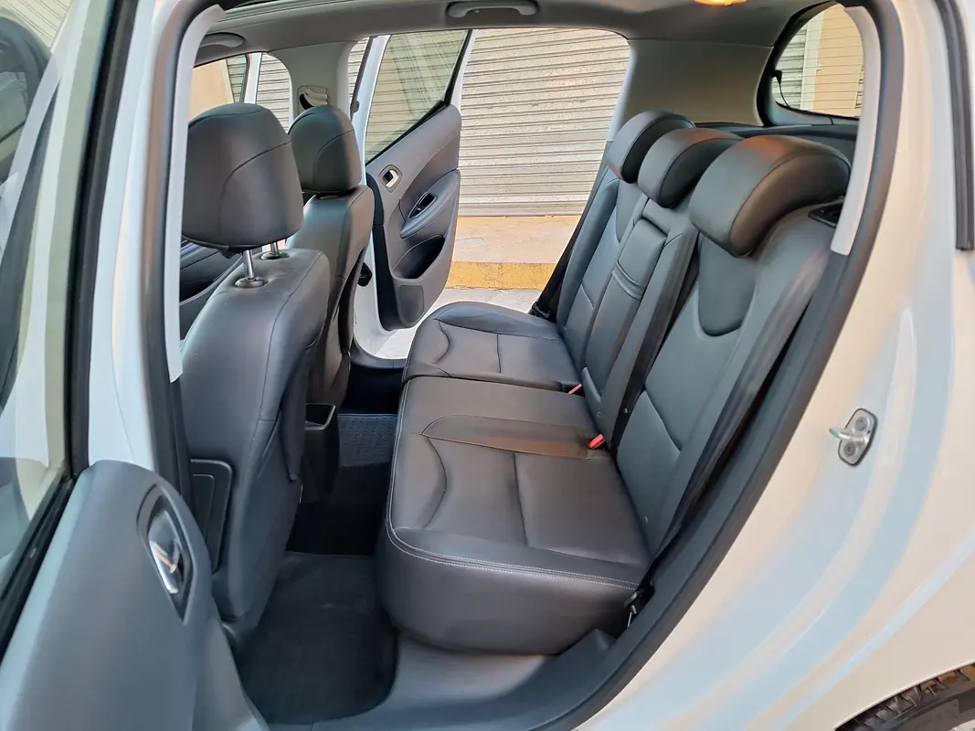 Mira esta publicación de Peugeot 308 2017 en Motordil