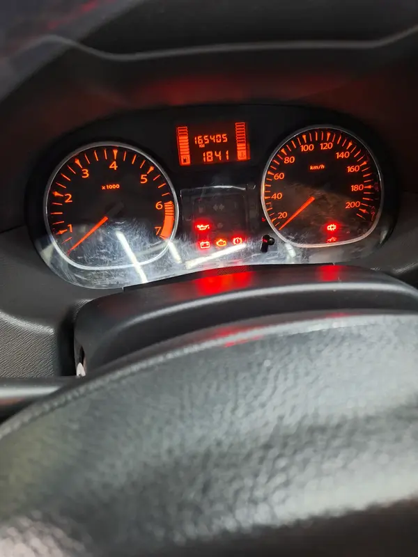 Mira esta publicación de Renault Duster 2014 en Motordil