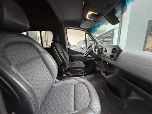 Mira esta publicación de Mercedes Benz Sprinter 2022 en Motordil