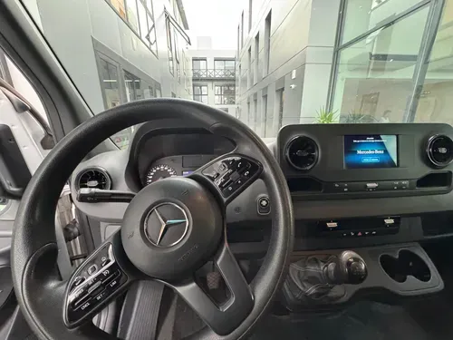Mira esta publicación de Mercedes Benz Sprinter 2022 en Motordil