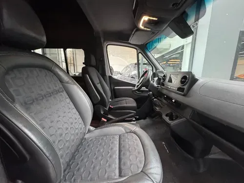 Mira esta publicación de Mercedes Benz Sprinter 2022 en Motordil