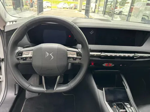 Mirá esta publicación de Ds Automobiles DS4