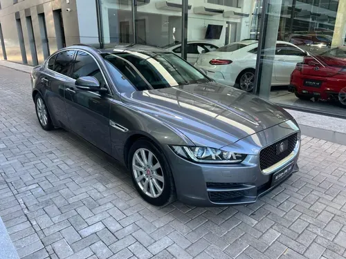 Mira esta publicación de Jaguar XE 2019 en Motordil