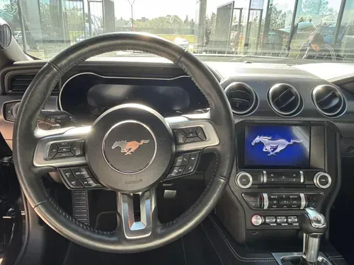 Mira esta publicación de Ford Mustang 2021 en Motordil