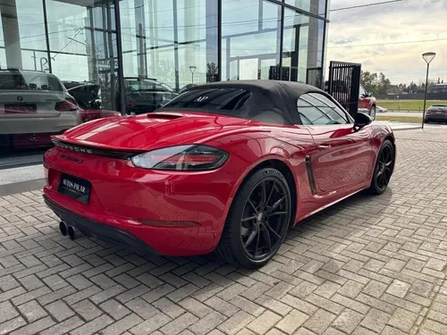 Mira esta publicación de Porsche 718 2017 en Motordil