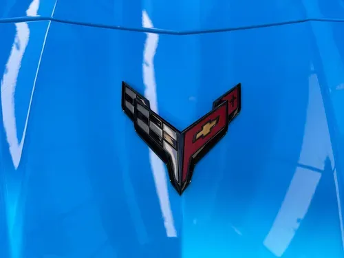 Mira esta publicación de Chevrolet Corvette 2024 en Motordil