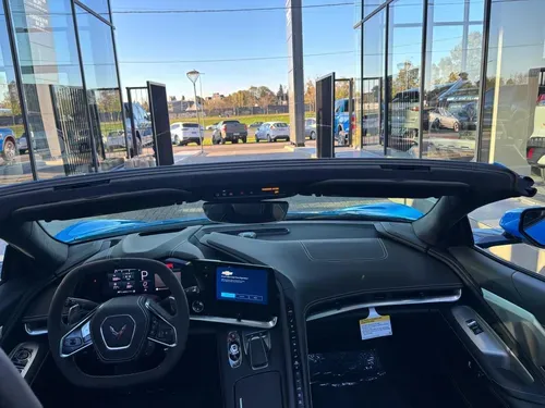 Mira esta publicación de Chevrolet Corvette 2024 en Motordil