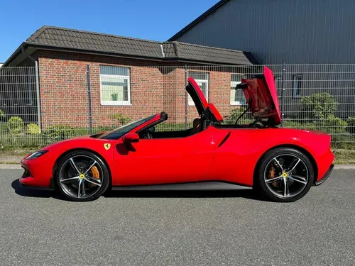 Mira esta publicación de Ferrari 296 2025 en Motordil