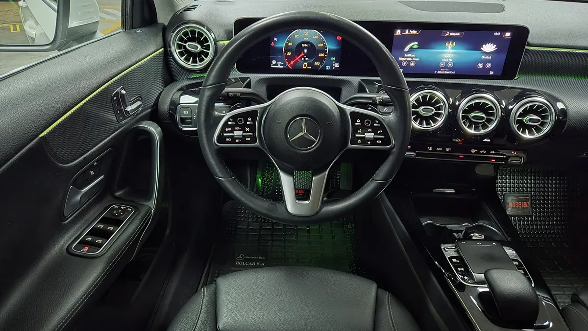 Mira esta publicación de Mercedes Benz Clase A 2019 en Motordil