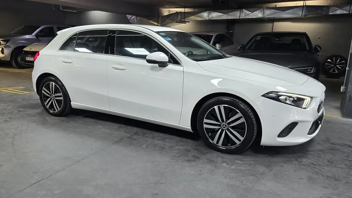Mira esta publicación de Mercedes Benz Clase A 2019 en Motordil