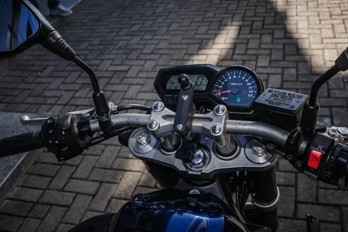 Mira esta publicación de Yamaha 1000 FZ 1 2008 en Motordil