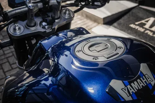 Mirá esta publicación de Yamaha 1000 FZ 1