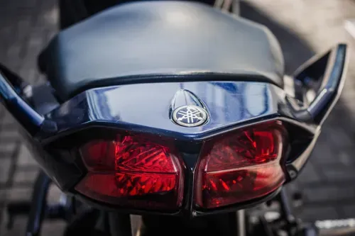 Mirá esta publicación de Yamaha 1000 FZ 1