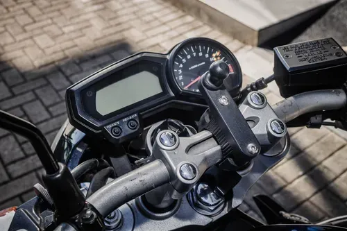 Mira esta publicación de Yamaha 1000 FZ 1 2008 en Motordil