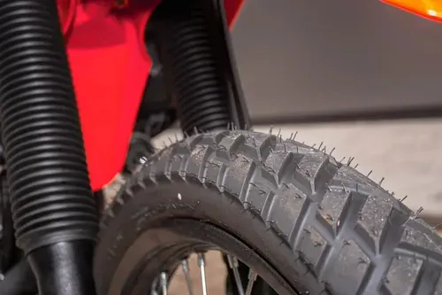 Mira esta publicación de Honda XR 300 Tornado 2025 en Motordil