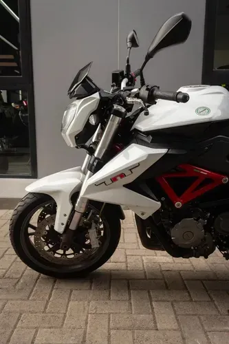 Mira esta publicación de Benelli TNT 600 2018 en Motordil