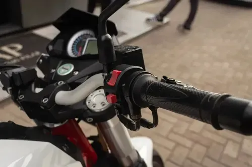 Mira esta publicación de Benelli TNT 600 2018 en Motordil