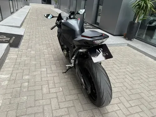Mira esta publicación de Honda CBR 1000 RR 2018 en Motordil