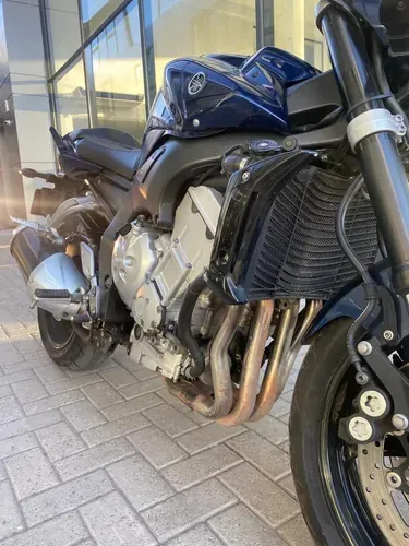 Mira esta publicación de Yamaha 1000 FZ 1 2008 en Motordil