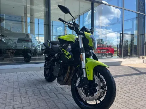 Mira esta publicación de Benelli TNT 600 2022 en Motordil