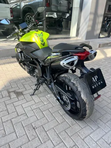 Mira esta publicación de Benelli TNT 600 2022 en Motordil
