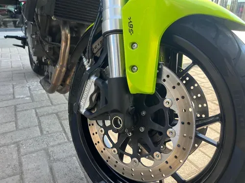Mira esta publicación de Benelli TNT 600 2022 en Motordil