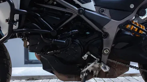 Mira esta publicación de Ducati 950 2019 en Motordil