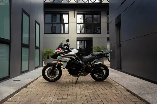Mirá esta publicación de Ducati 950