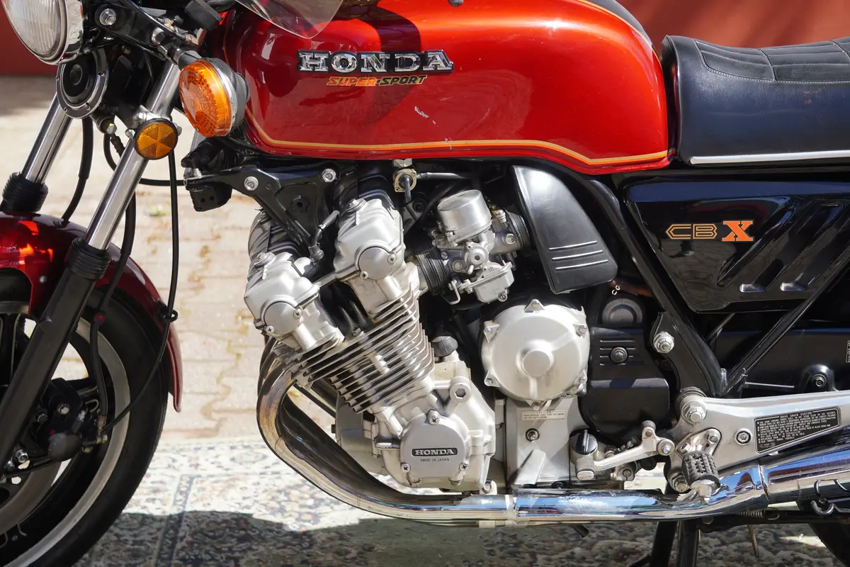 Mira esta publicación de Honda CBX 1047 1980 en Motordil
