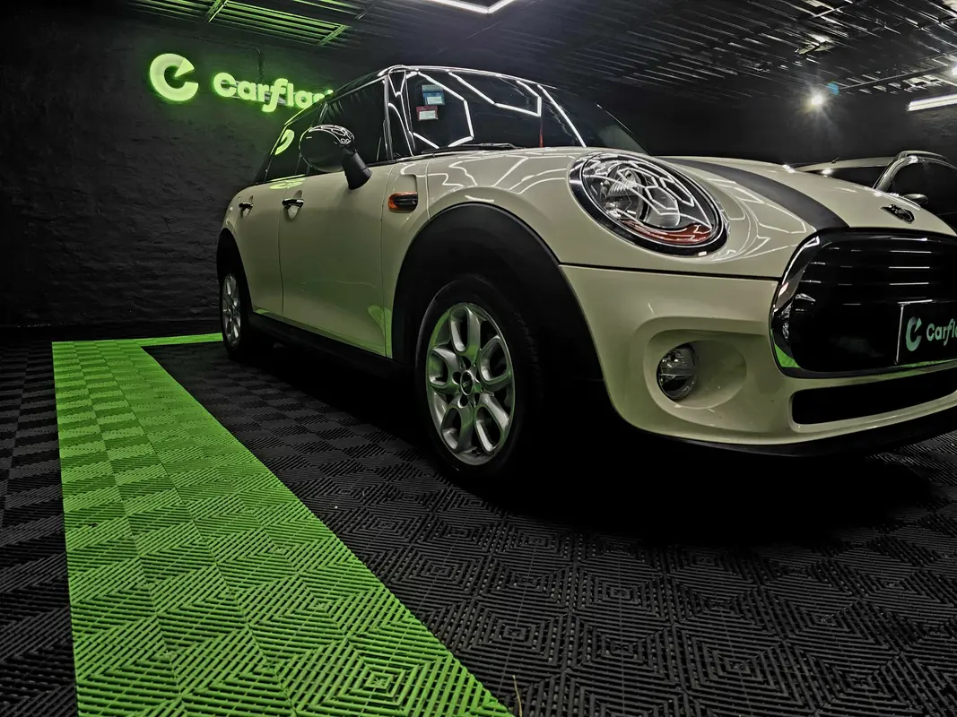 Mira esta publicación de Mini Cooper 2017 en Motordil