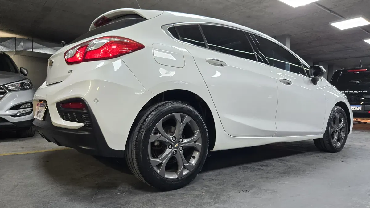 Mira esta publicación de Chevrolet Cruze 2018 en Motordil