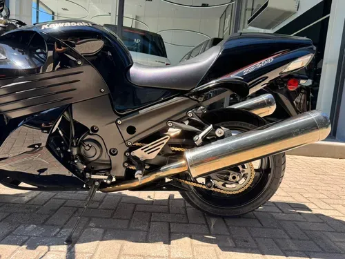 Mira esta publicación de Kawasaki ZX 1400 2011 en Motordil