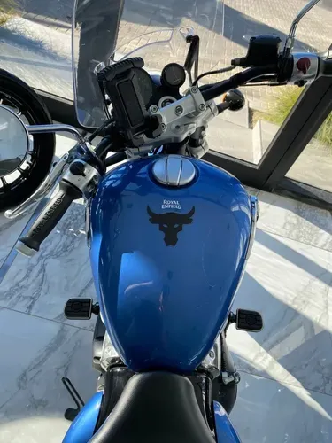 Mira esta publicación de Royal Enfield 650 2023 en Motordil