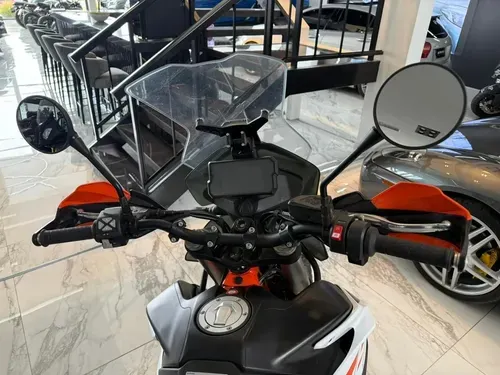 Mira esta publicación de KTM Adventure 790 R 2024 en Motordil