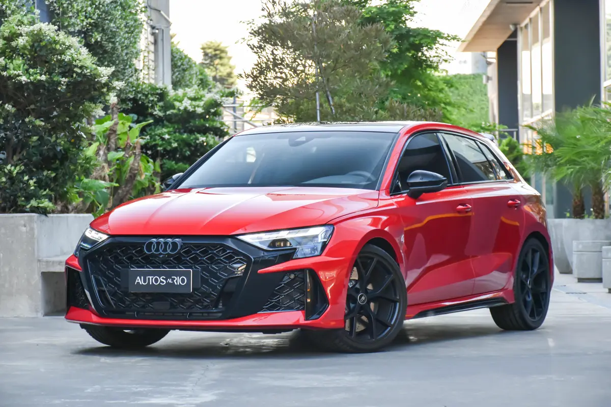 Mira esta publicación de Audi RS3 2025 en Motordil