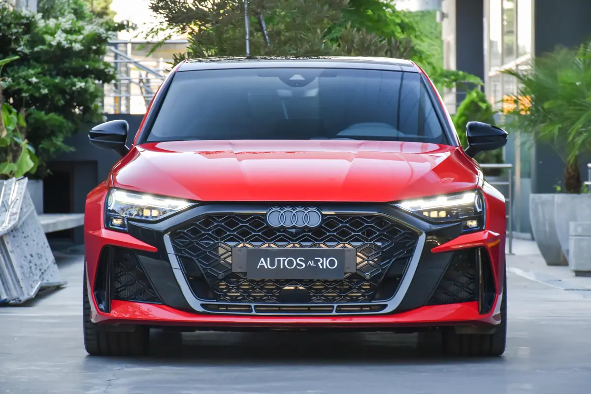 Mira esta publicación de Audi RS3 2025 en Motordil
