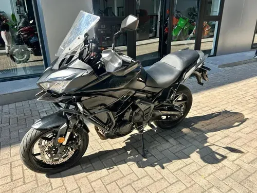 Mira esta publicación de Kawasaki KLE 650 Versys 2023 en Motordil