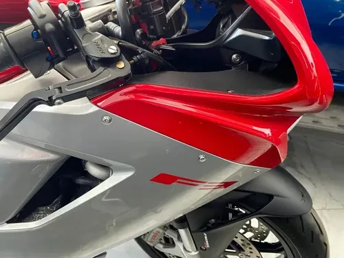 Mira esta publicación de Mv Agusta F3 800 RC 2021 en Motordil