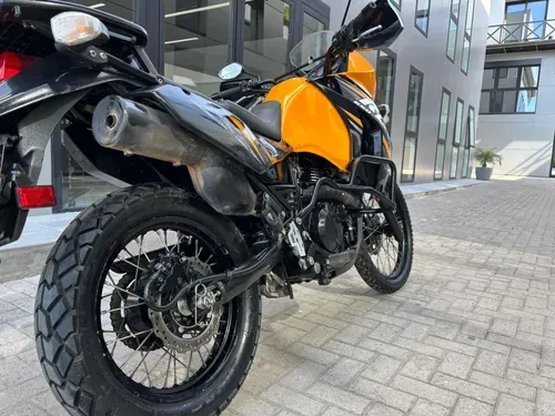 Mira esta publicación de Kawasaki KLR 650 2013 en Motordil
