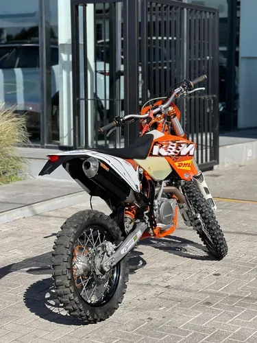 Mira esta publicación de KTM 450 Exc R 2011 en Motordil